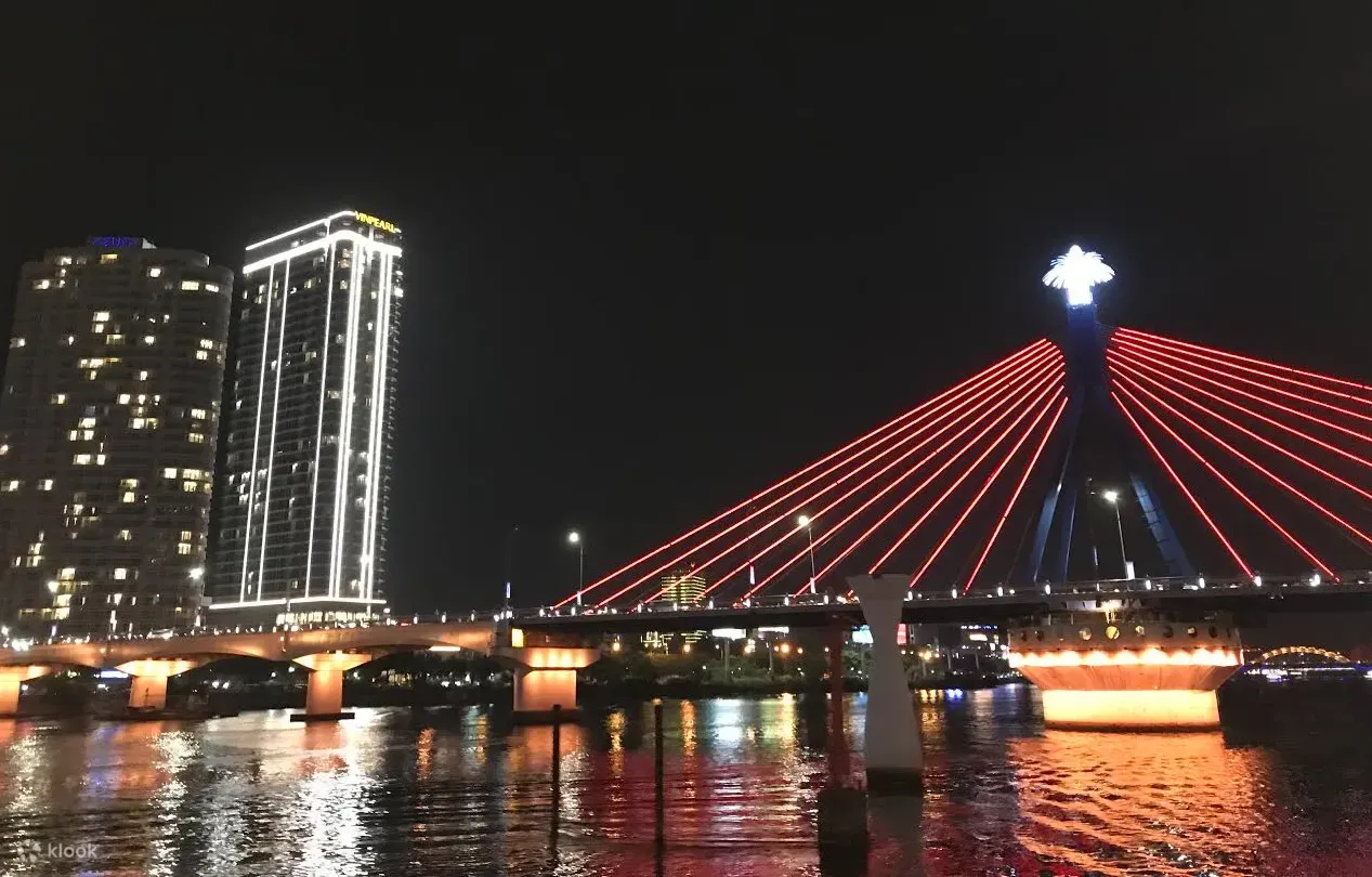 Vé Du Thuyền Mỹ Xuân trên Sông Hàn ở Đà Nẵng 2
